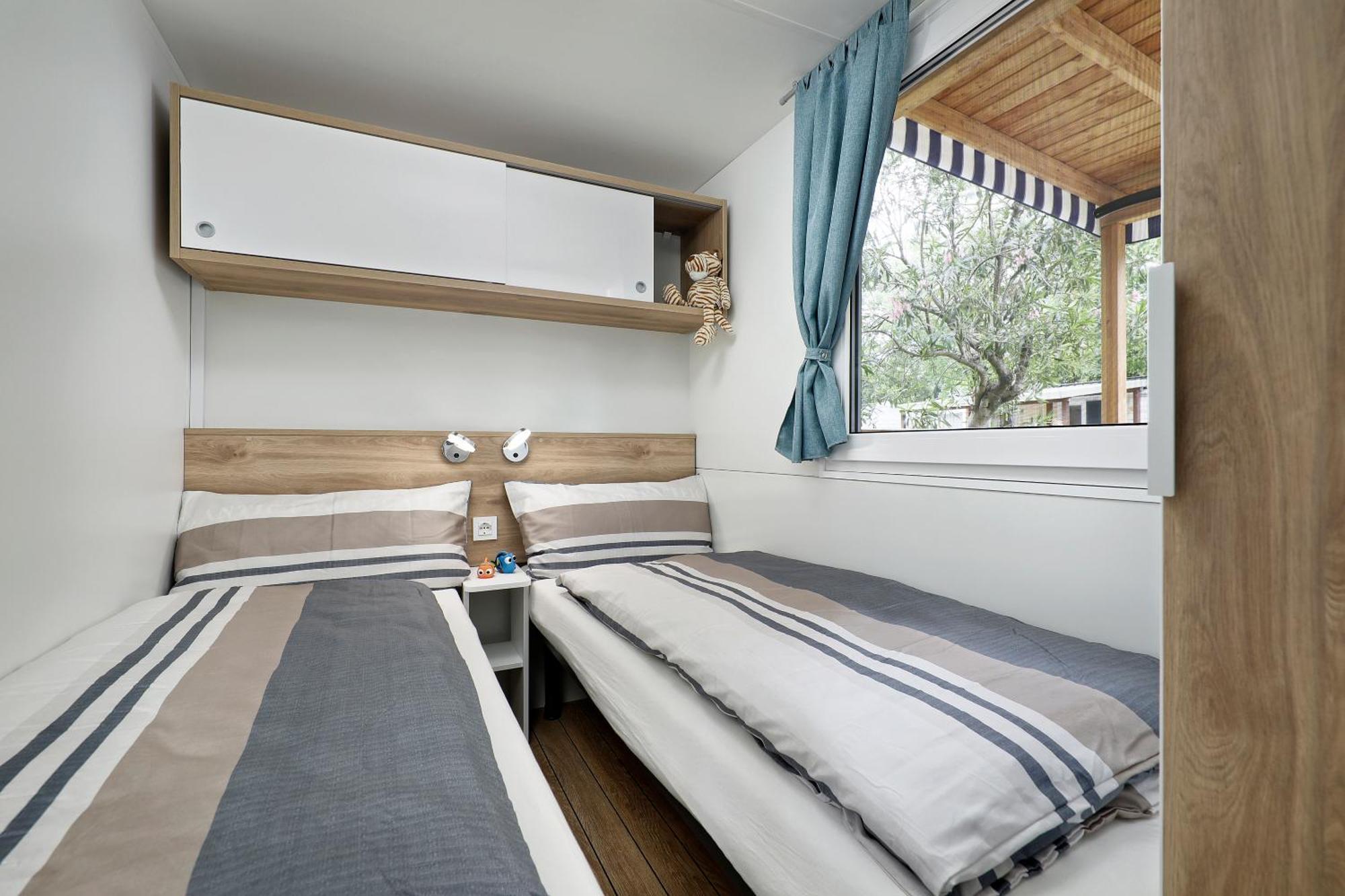 Albatross Mobile Homes On Camping Baia Verde マネルバ・デル・ガルダ エクステリア 写真